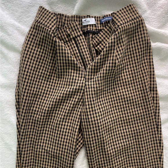 Hollister Plaid Gingham Elastic Waist Trousers - Picture 1 of 2